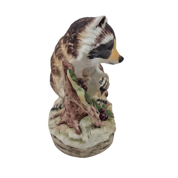 Lefton China Raccoon Figurine Porcelain Wildlife Sculpture Japan KW4752 - Picture 4 of 10